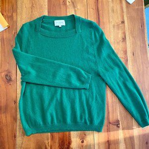 Cashmere green sweater